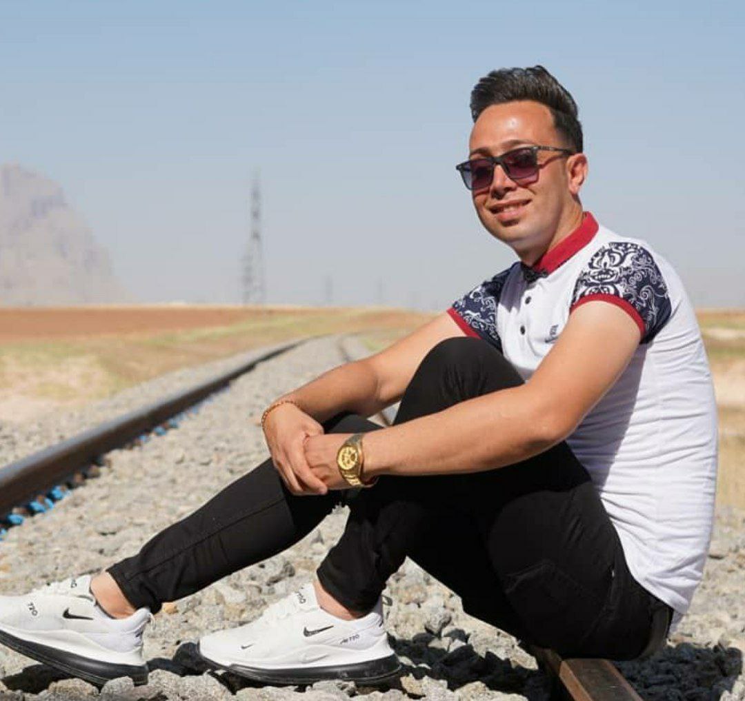 امیر روشنی عاشقی فرهاد